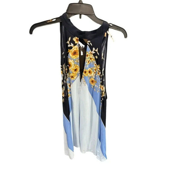 NWOT Free People Beat of My Heart keyhole detail Halter tunic XS - Picture 4 of 8